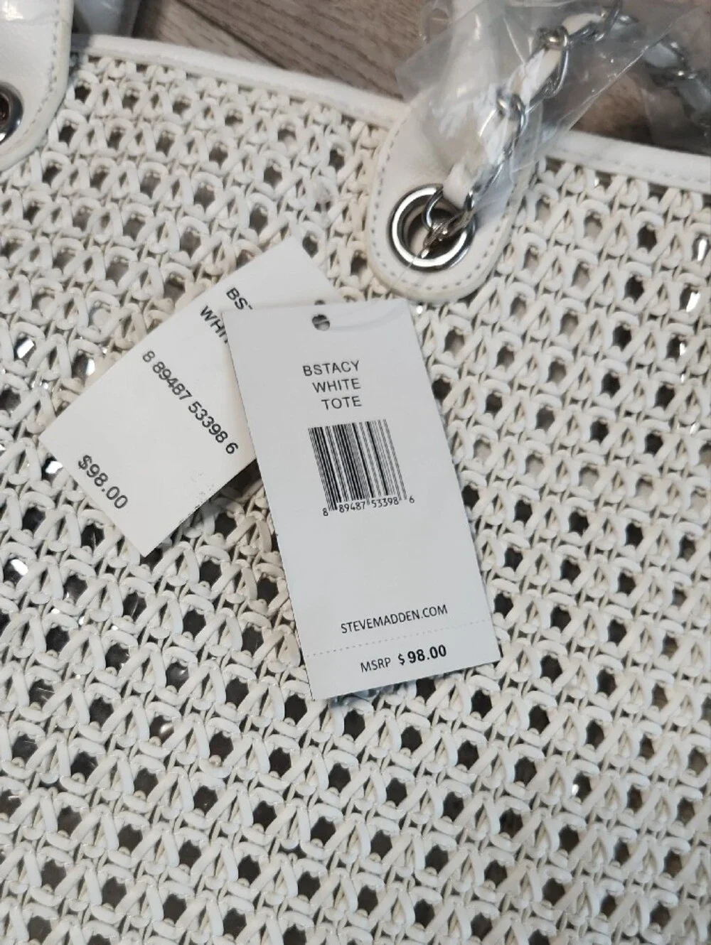 Steve Madden White Woven Tote Plastic Inside BStacy